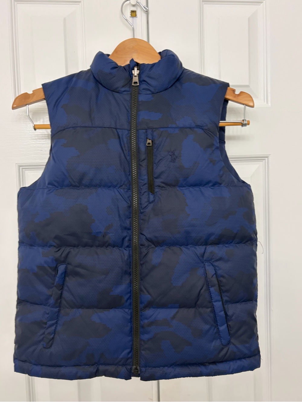 Polo Ralph Lauren Boys Reversible Down Puffer Vest. blue and black, navy 10-12